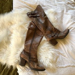 Born Leather Heel Boots, Size 8/39